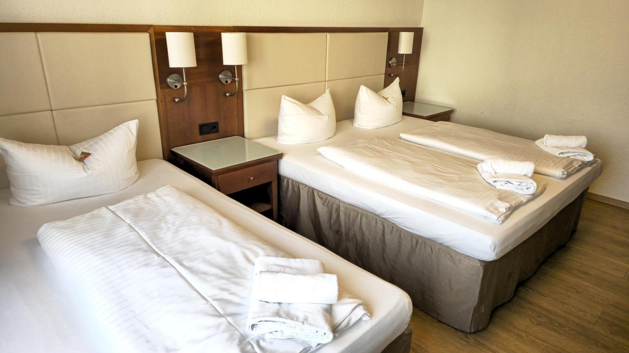Hotel Avenue Altenfurt 뉘른베르크 외부 사진