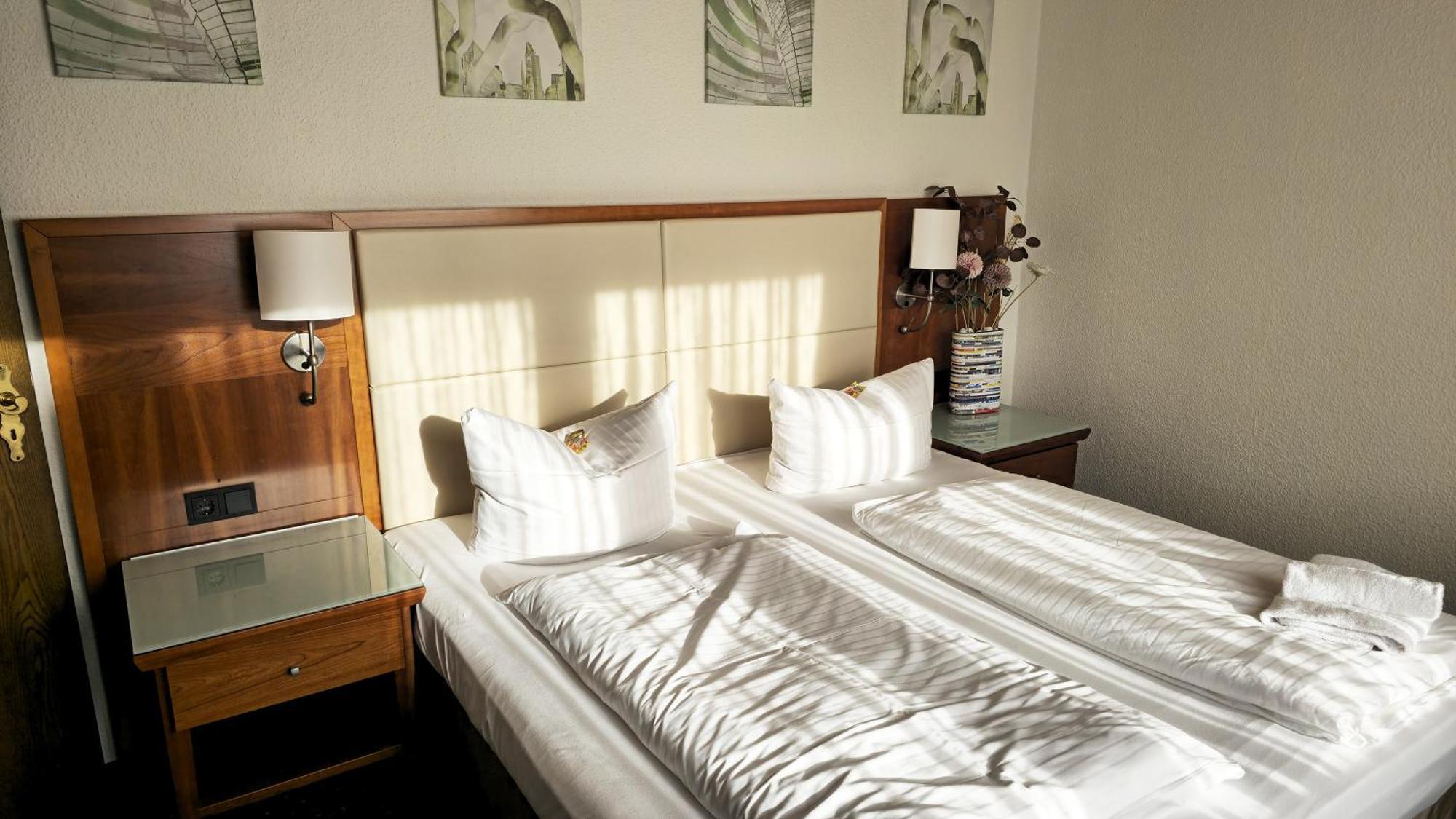 Hotel Avenue Altenfurt 뉘른베르크 외부 사진